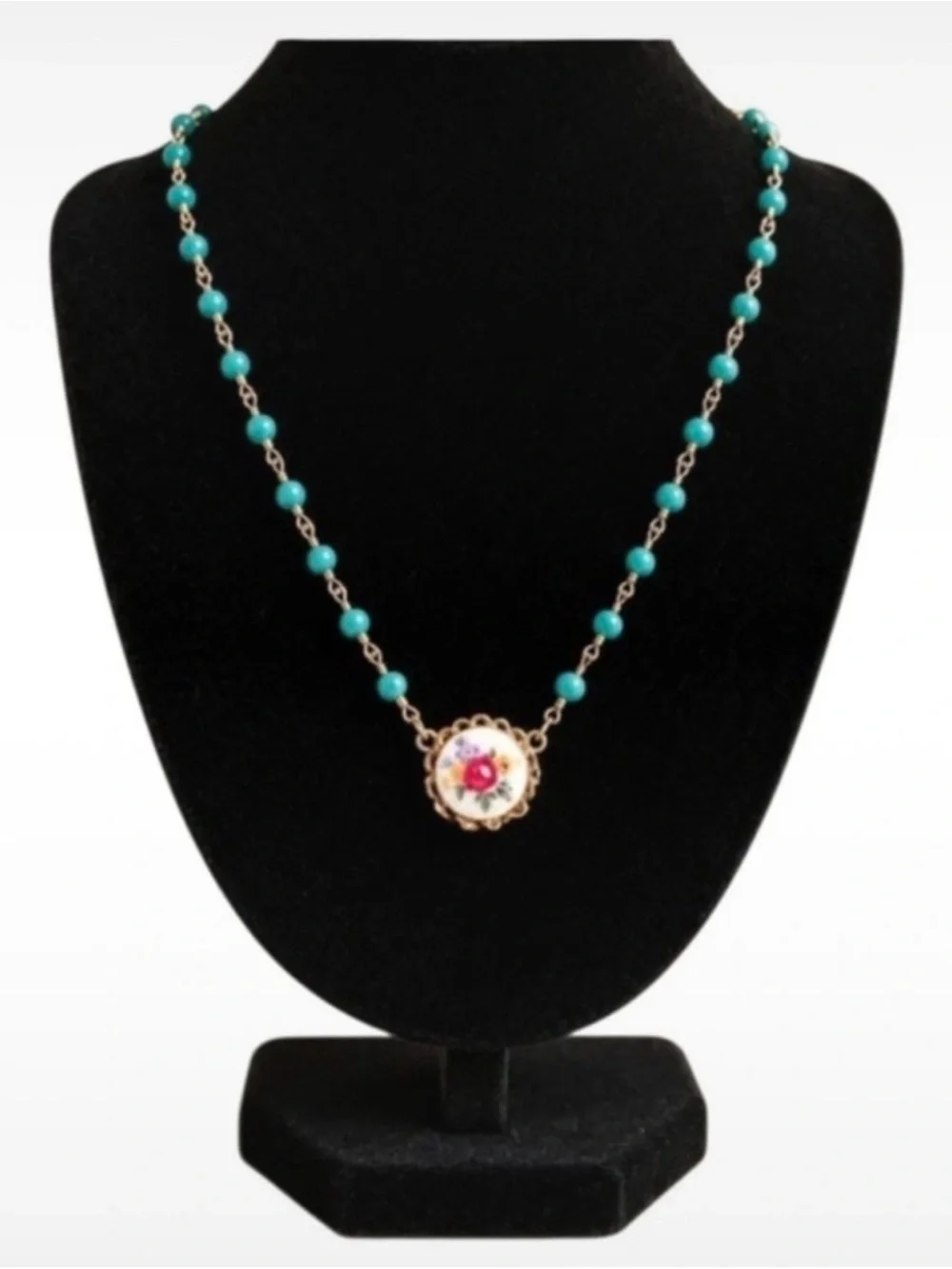 Vintage Style Turquoise Color Beaded Floral Charm Necklace Great to Bundle!